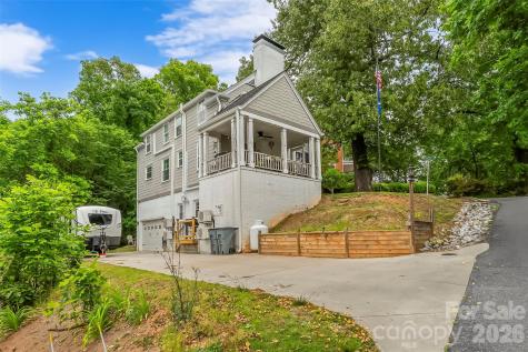 9 Crescent Drive Marion NC 28752