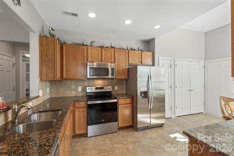20237 Dovekie Lane Fort Mill SC 29707