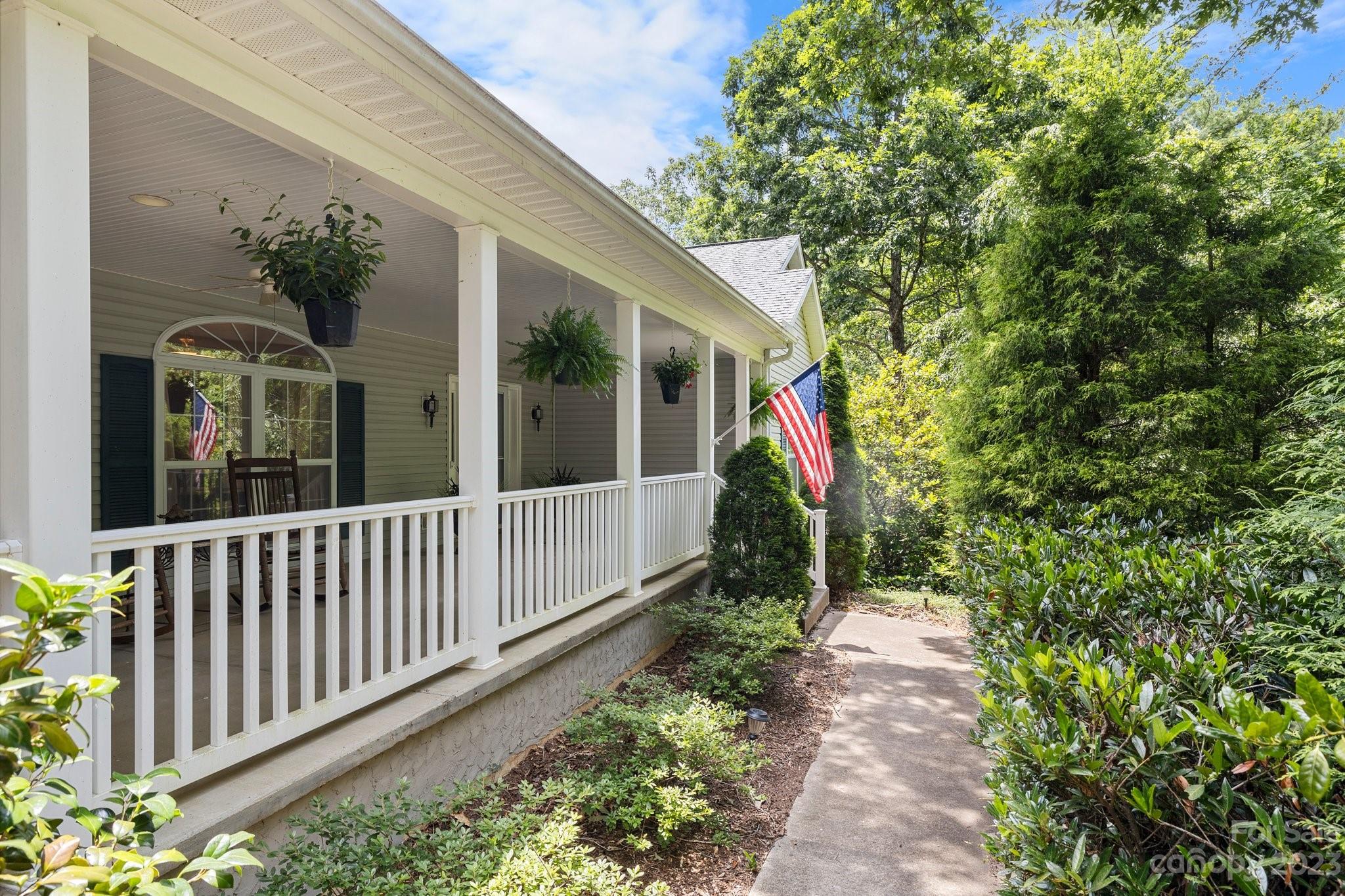 143 Whitaker Road Fairview NC 28730