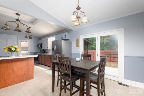 202 Woodlawn Drive York SC 29745