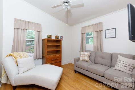202 Woodlawn Drive York SC 29745