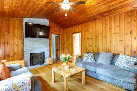 202 Woodlawn Drive York SC 29745