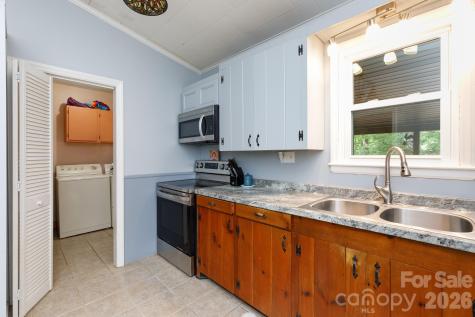 202 Woodlawn Drive York SC 29745