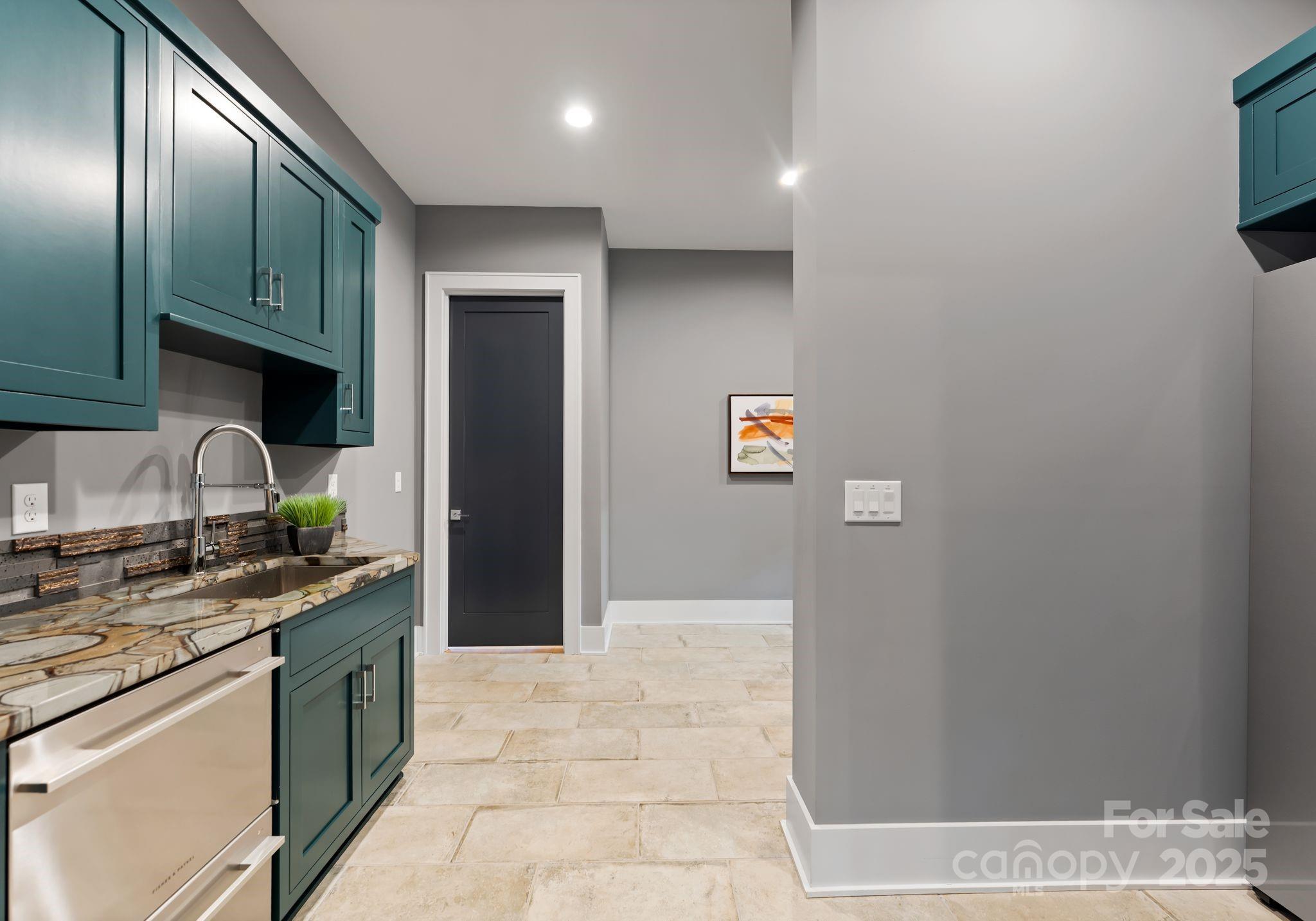 3416 Windsor Drive Charlotte NC 28209