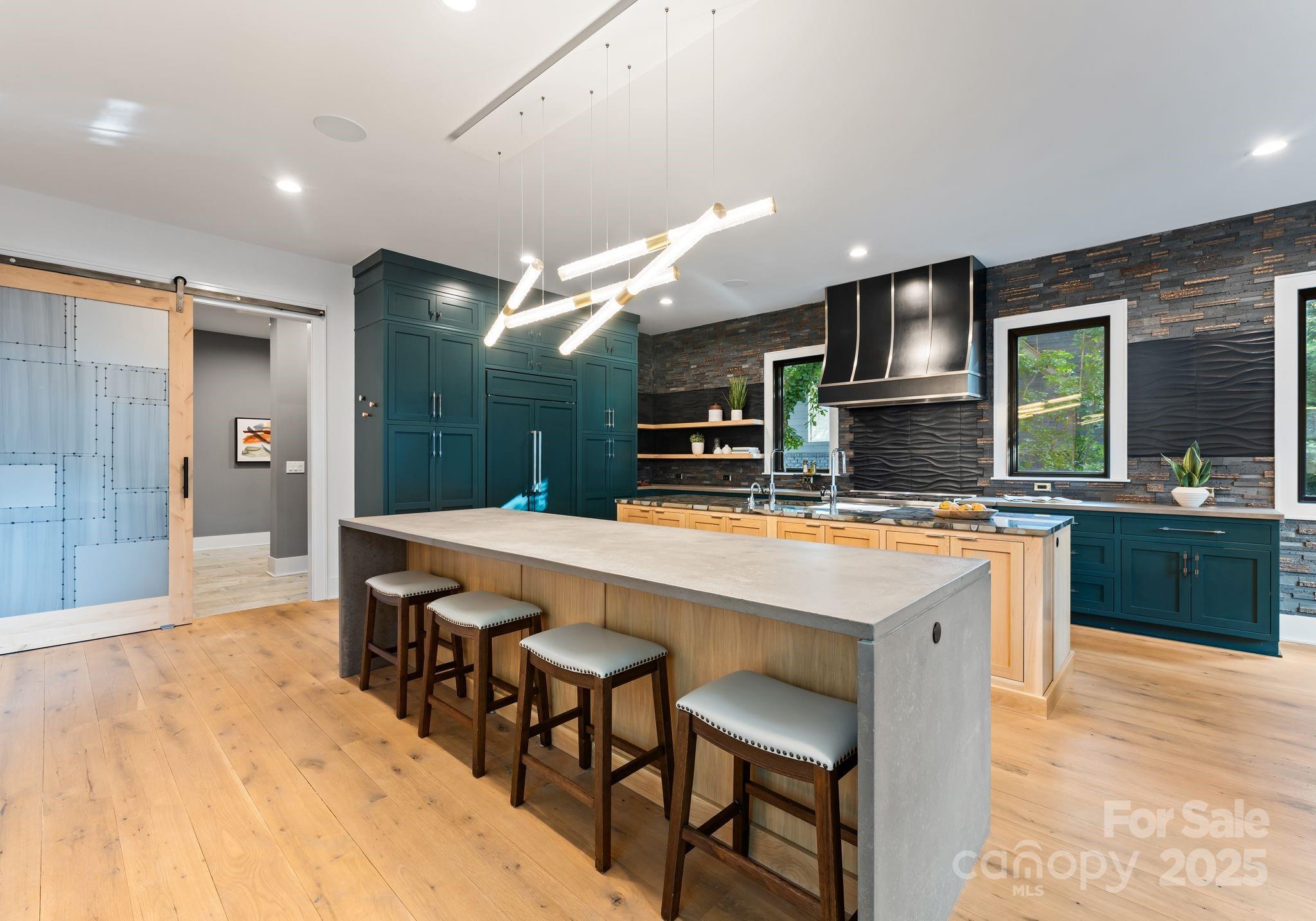 3416 Windsor Drive Charlotte NC 28209