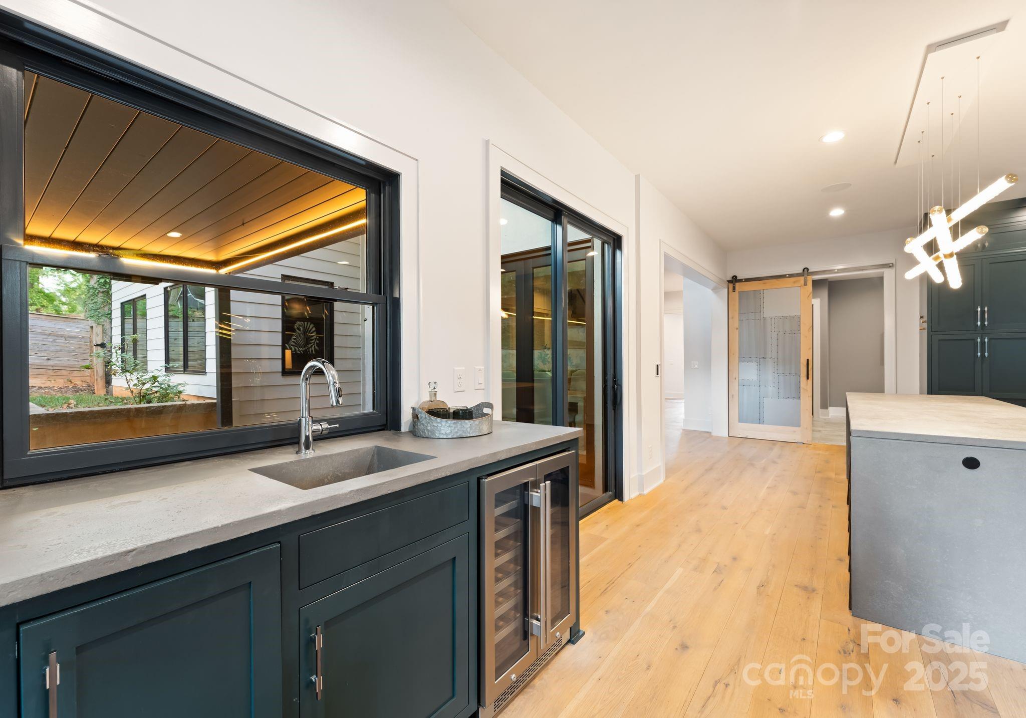 3416 Windsor Drive Charlotte NC 28209