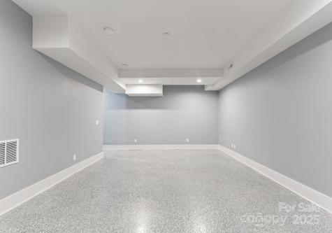3416 Windsor Drive Charlotte NC 28209