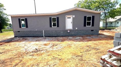 276 Mulberry Street Forest City NC 28043