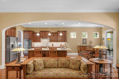 12820 Elkhorn Drive Charlotte NC 28278