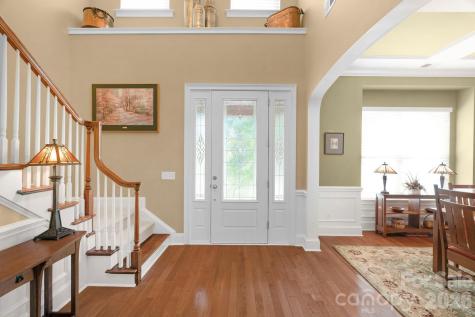 12820 Elkhorn Drive Charlotte NC 28278