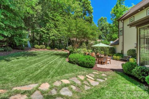 12820 Elkhorn Drive Charlotte NC 28278