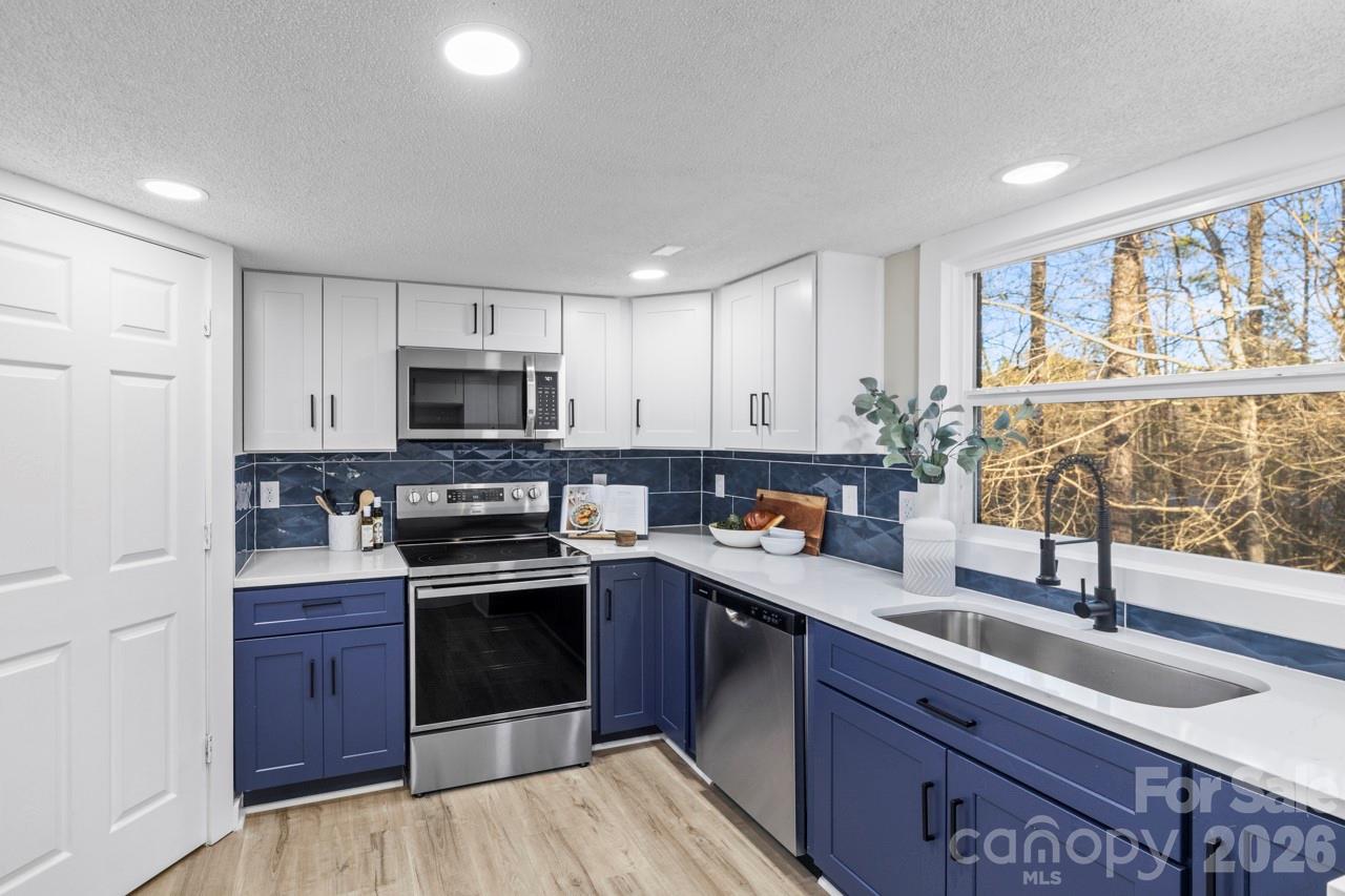 335 Eastcliff Drive SE Concord NC 28025