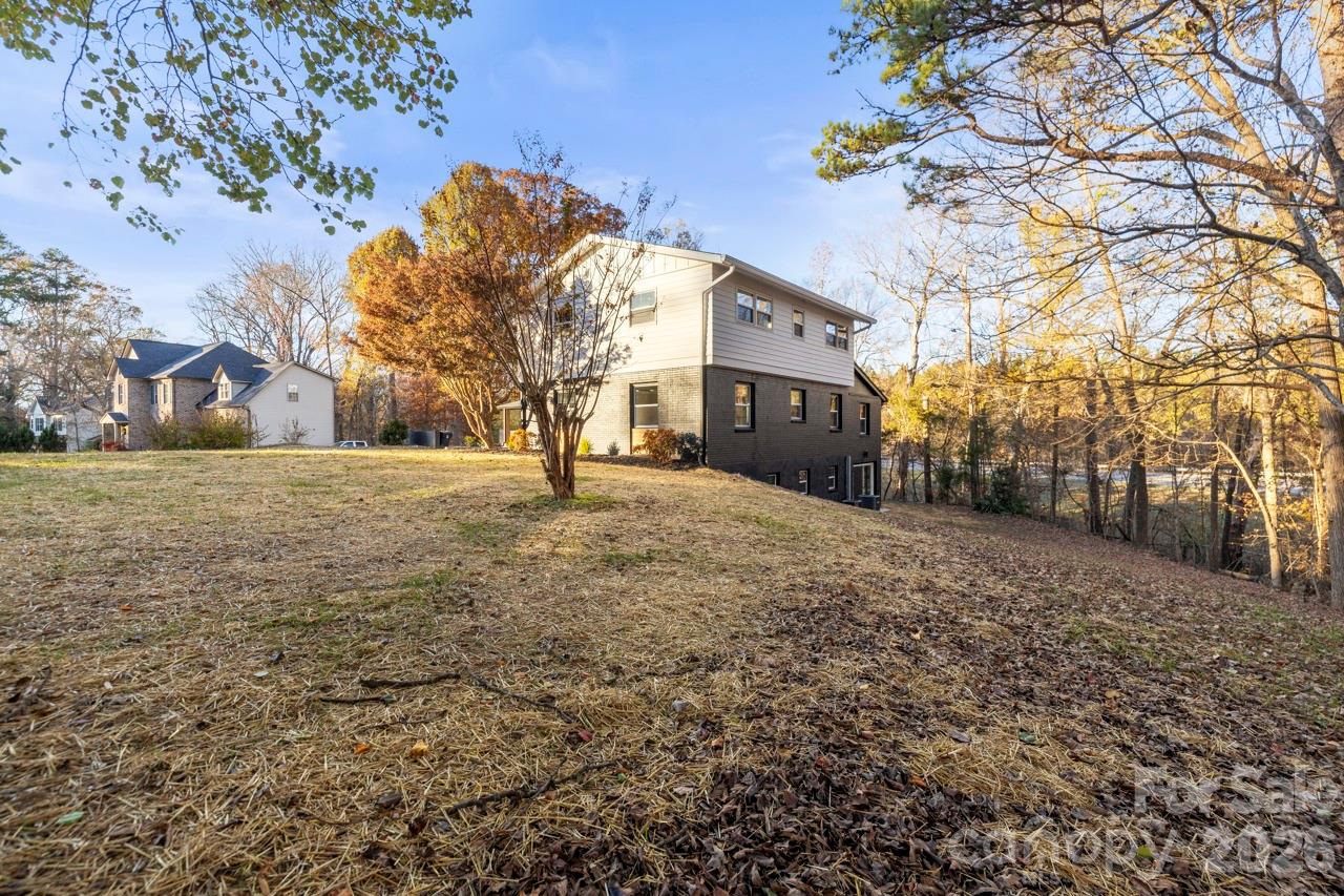 335 Eastcliff Drive SE Concord NC 28025