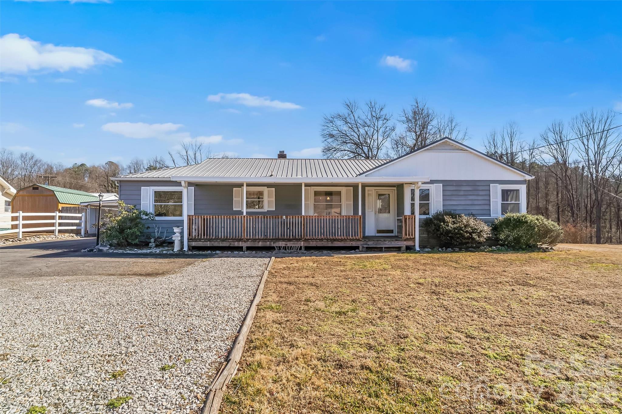 2977 Us Highway 70 W Marion NC 28752