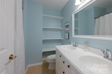 106 Goldfinch Lane Asheville NC 28803