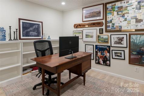 106 Goldfinch Lane Asheville NC 28803