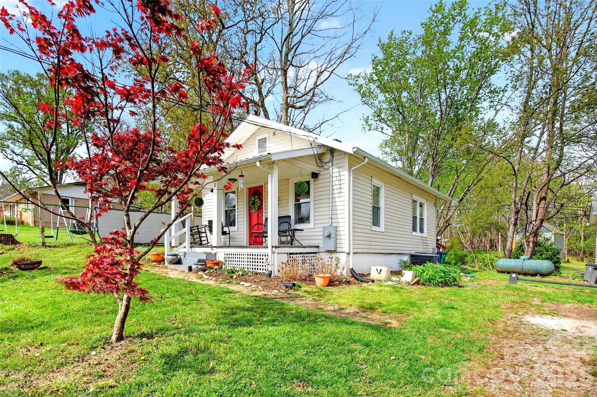 11 Dix Creek #2 Road Leicester NC 28748