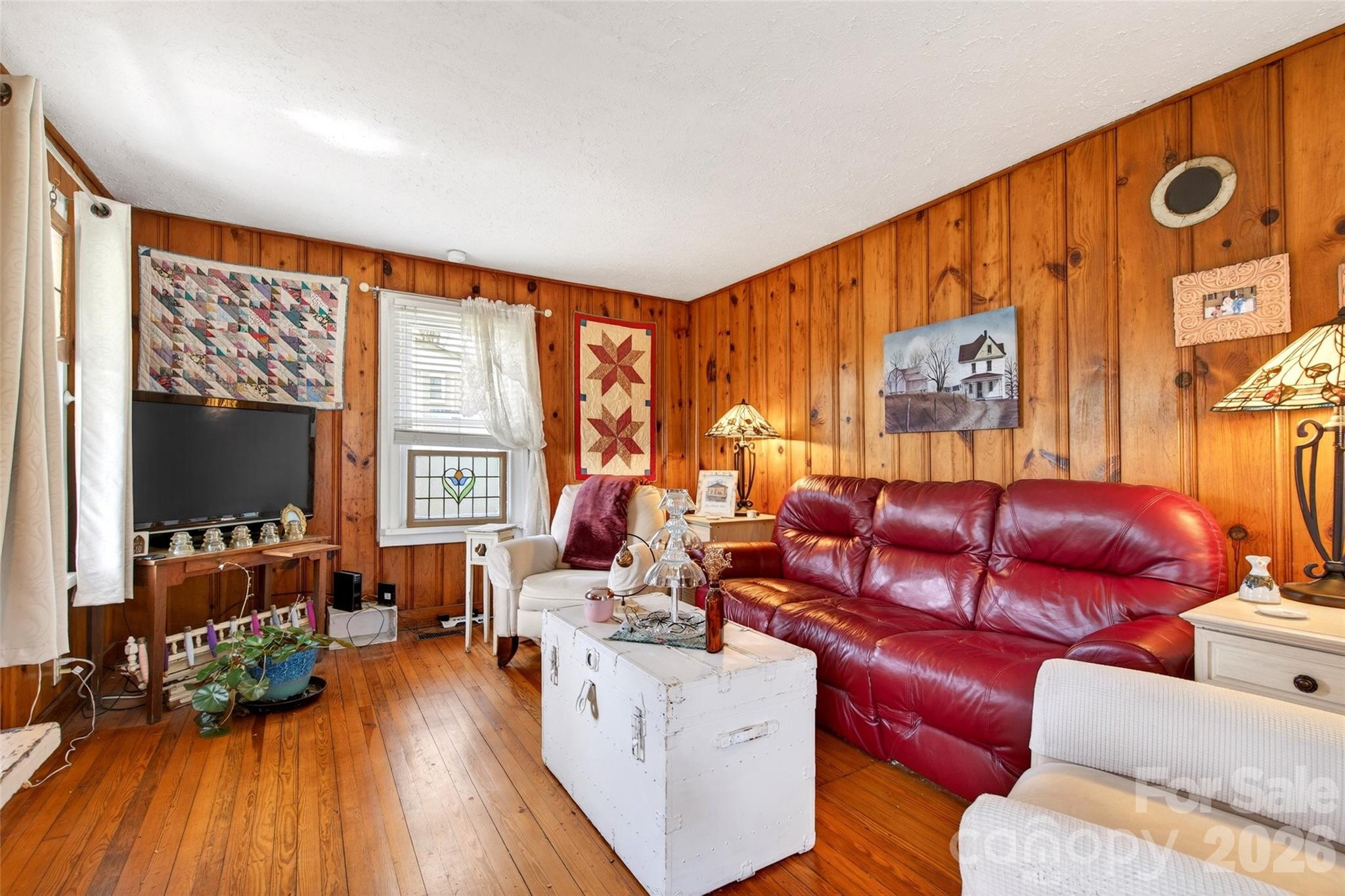 11 Dix Creek #2 Road Leicester NC 28748