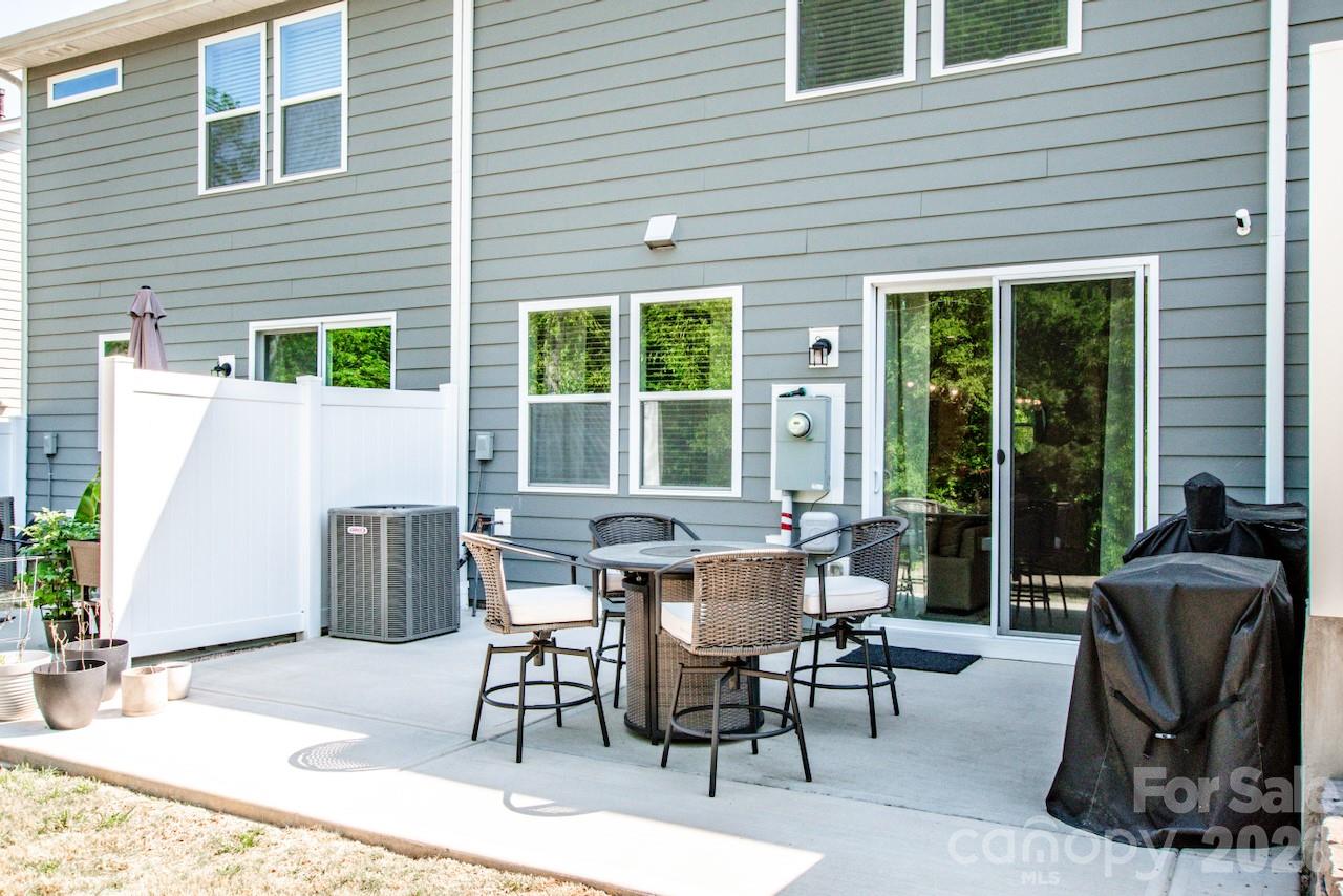 18036 Pear Hawthorne Drive Huntersville NC 28078