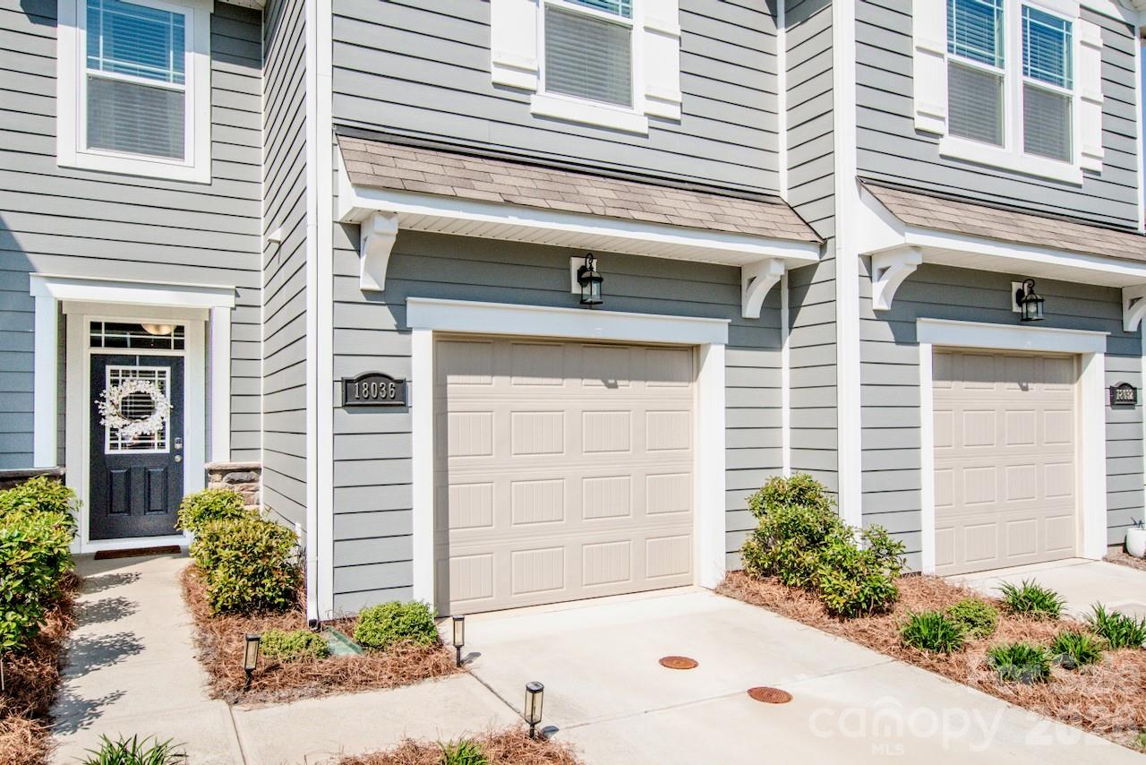 18036 Pear Hawthorne Drive Huntersville NC 28078