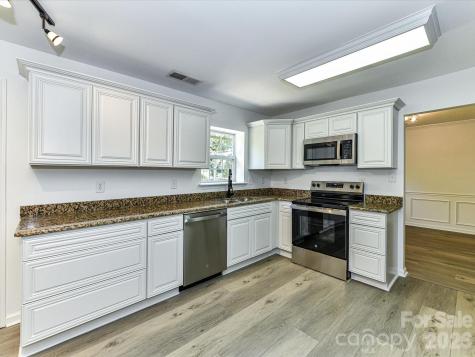 7512 Henderson Park Road Huntersville NC 28078
