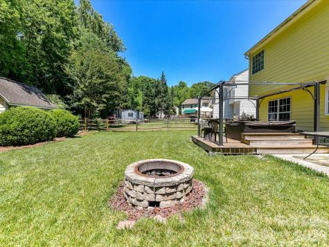 7512 Henderson Park Road Huntersville NC 28078