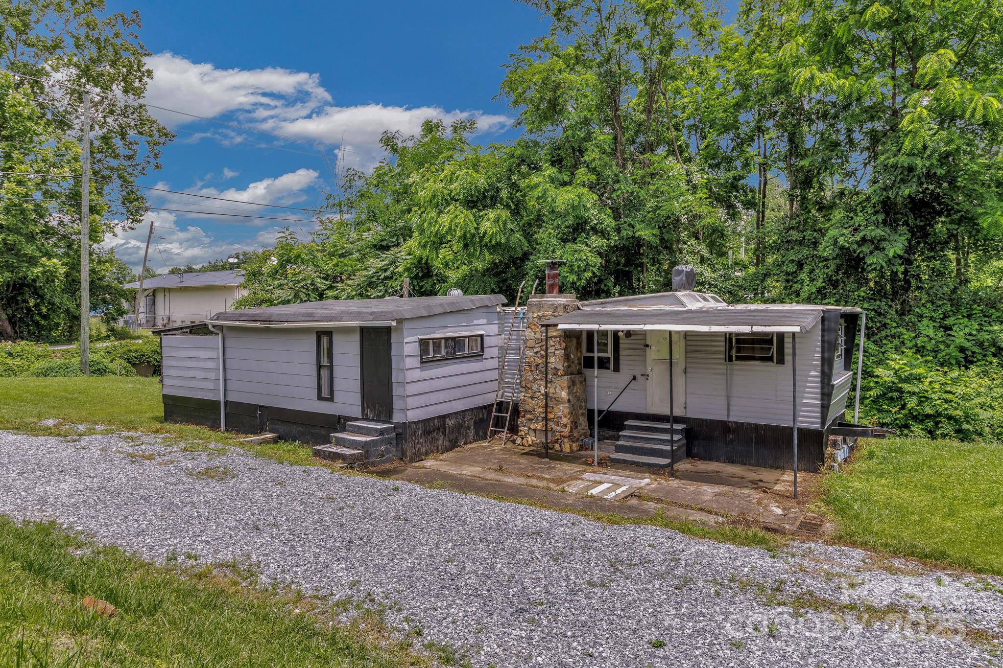 102 Edgewood Road S Asheville NC 28803