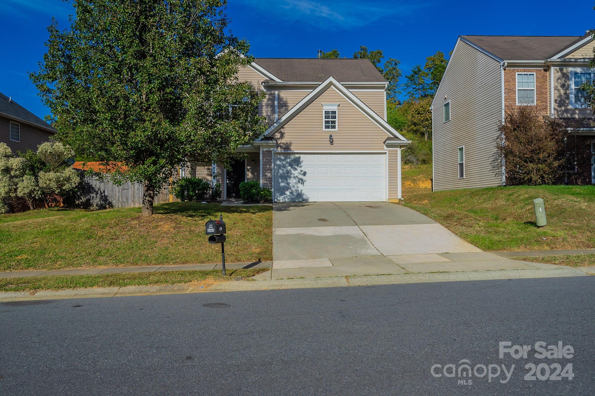 6840 Goldenwillow Drive Charlotte NC 28215