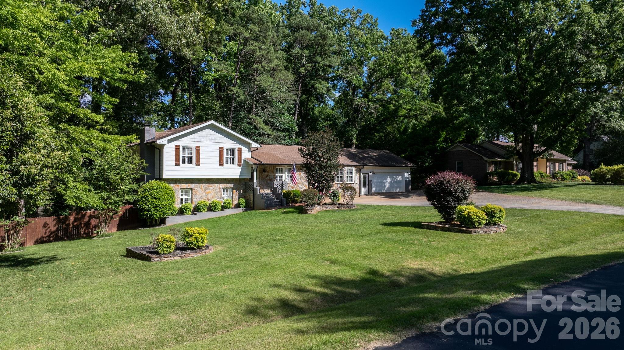 14214 Honeysuckle Ridge Drive Matthews NC 28105