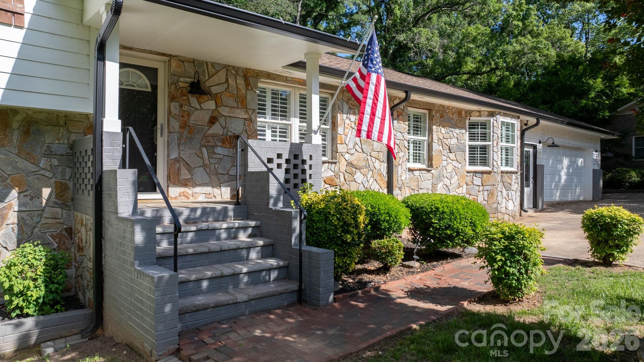 14214 Honeysuckle Ridge Drive Matthews NC 28105