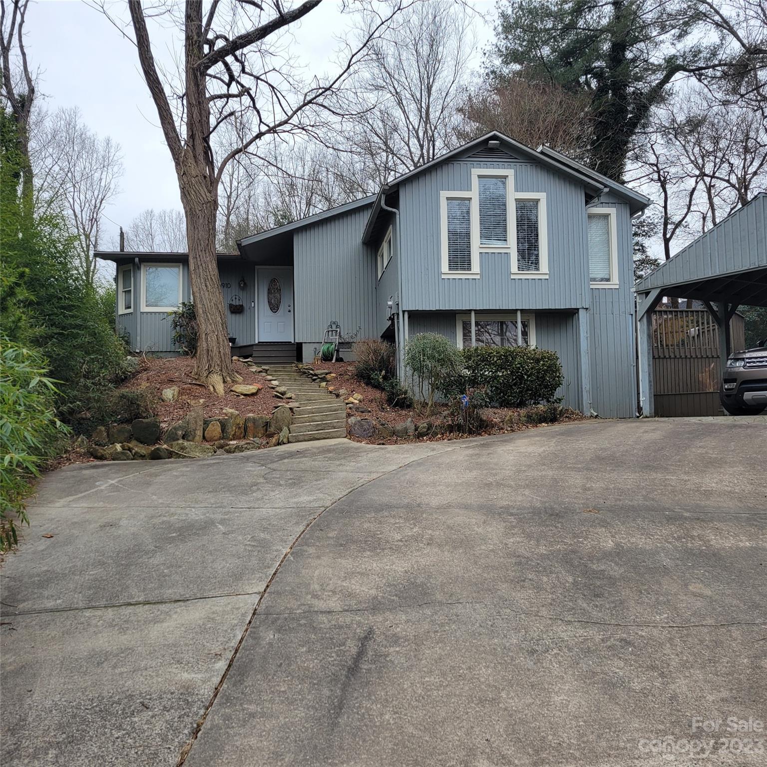 4910 N Center Street Hickory NC 28601