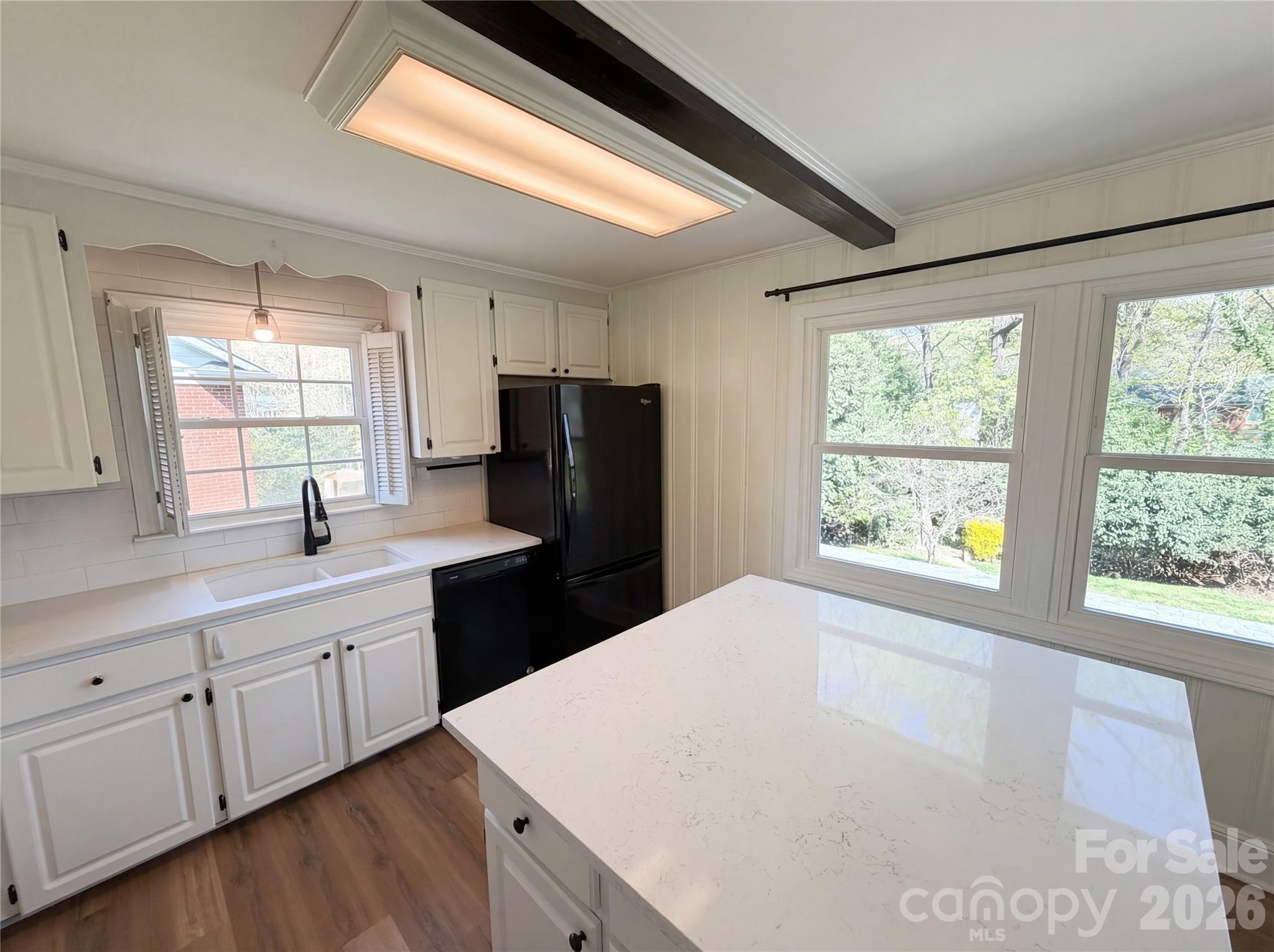 6621 Starcrest Drive Charlotte NC 28210
