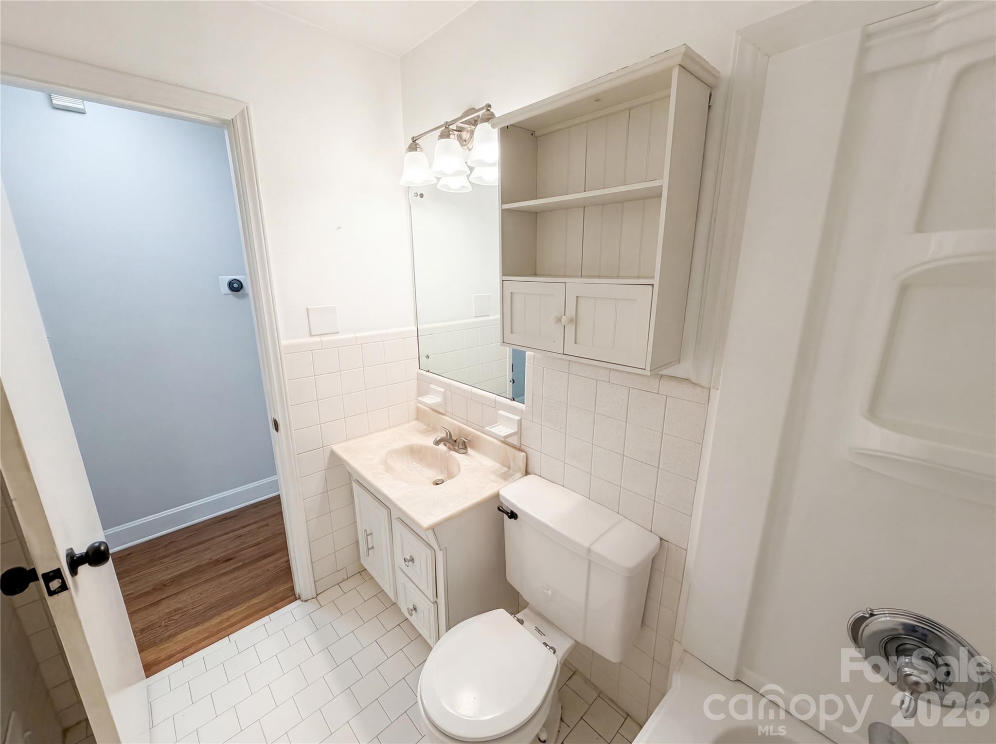 6621 Starcrest Drive Charlotte NC 28210