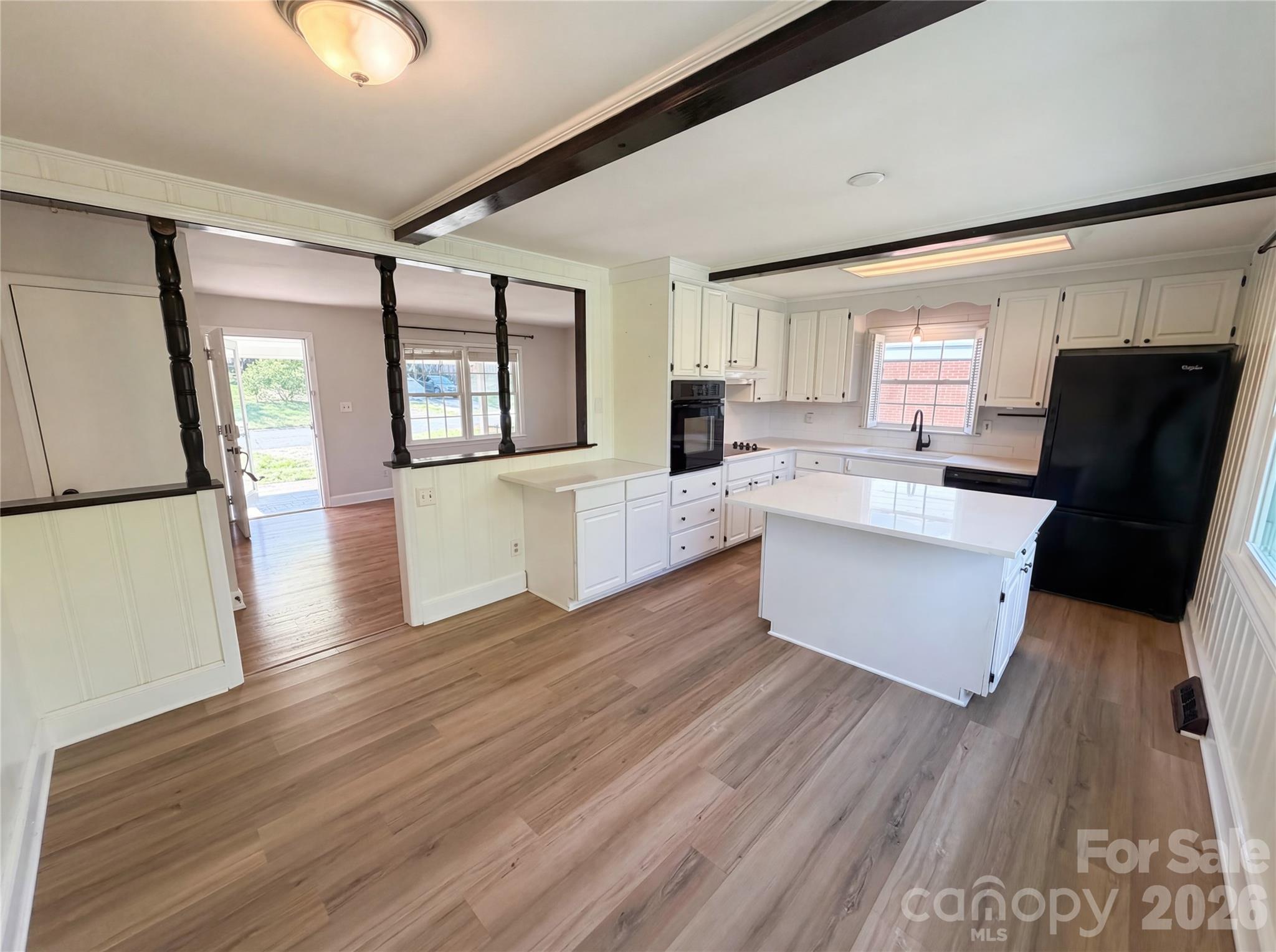 6621 Starcrest Drive Charlotte NC 28210