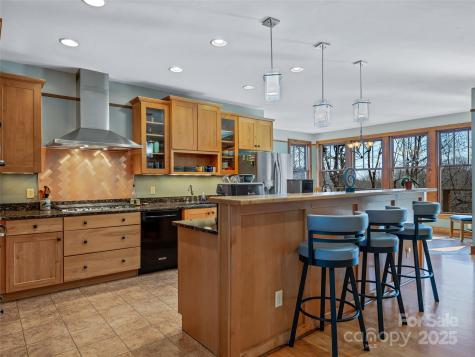 189 Prospectors Trail Black Mountain NC 28711