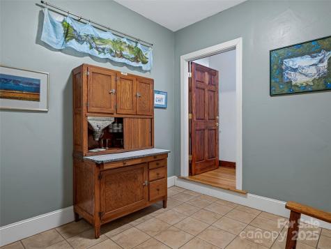 189 Prospectors Trail Black Mountain NC 28711