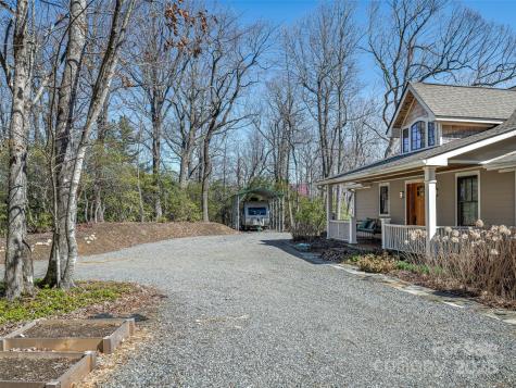 189 Prospectors Trail Black Mountain NC 28711