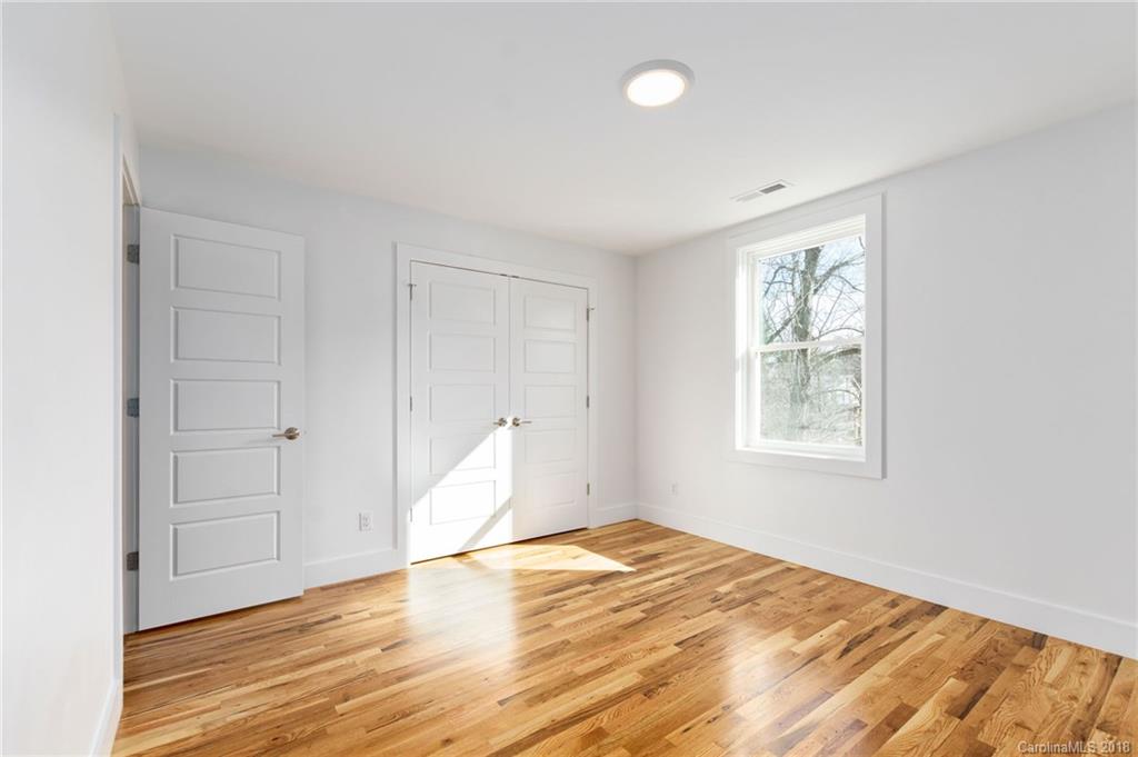 195 Wellington Street Asheville NC 28806