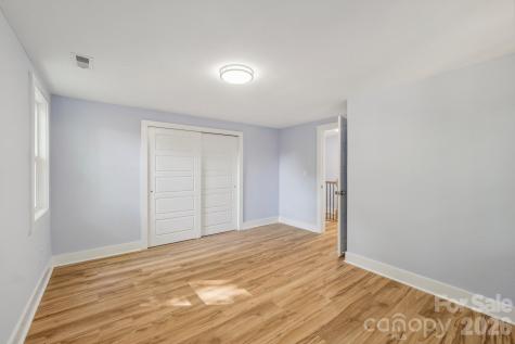 5414 Leaford Court Charlotte NC 28227