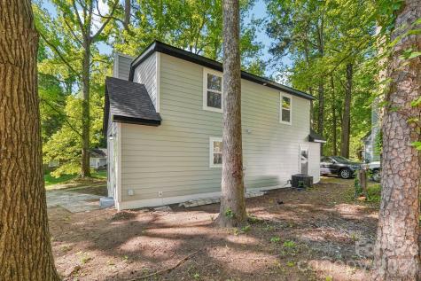 5414 Leaford Court Charlotte NC 28227