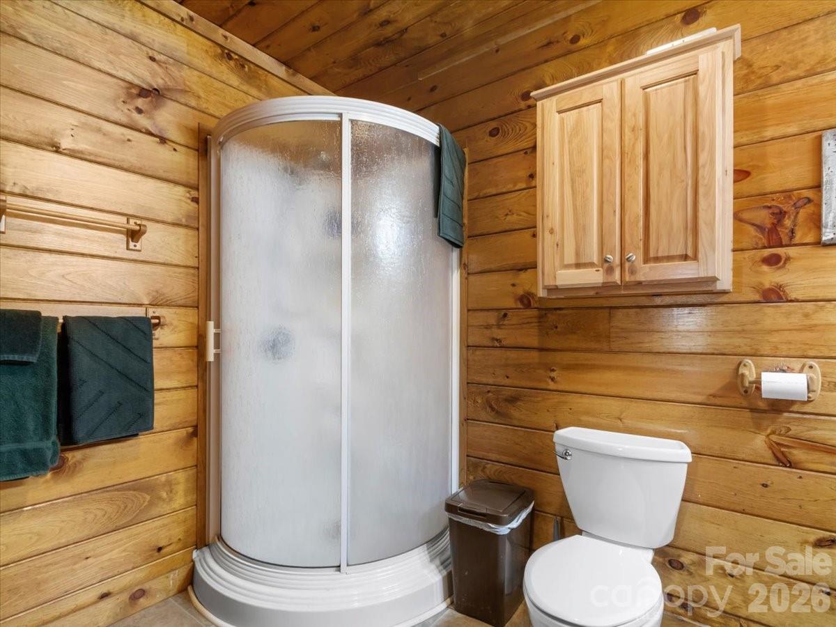 548 Bear Cub Drive Spruce Pine NC 28777
