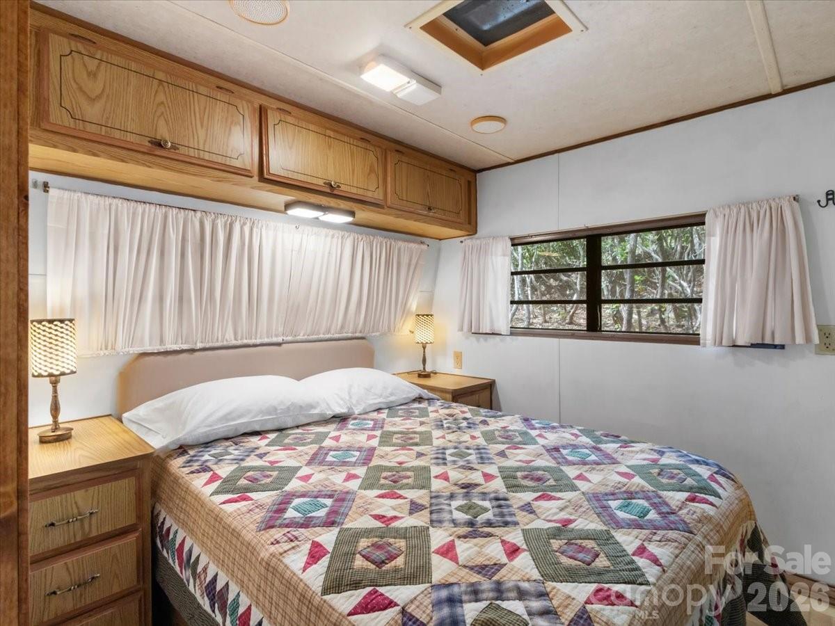 548 Bear Cub Drive Spruce Pine NC 28777
