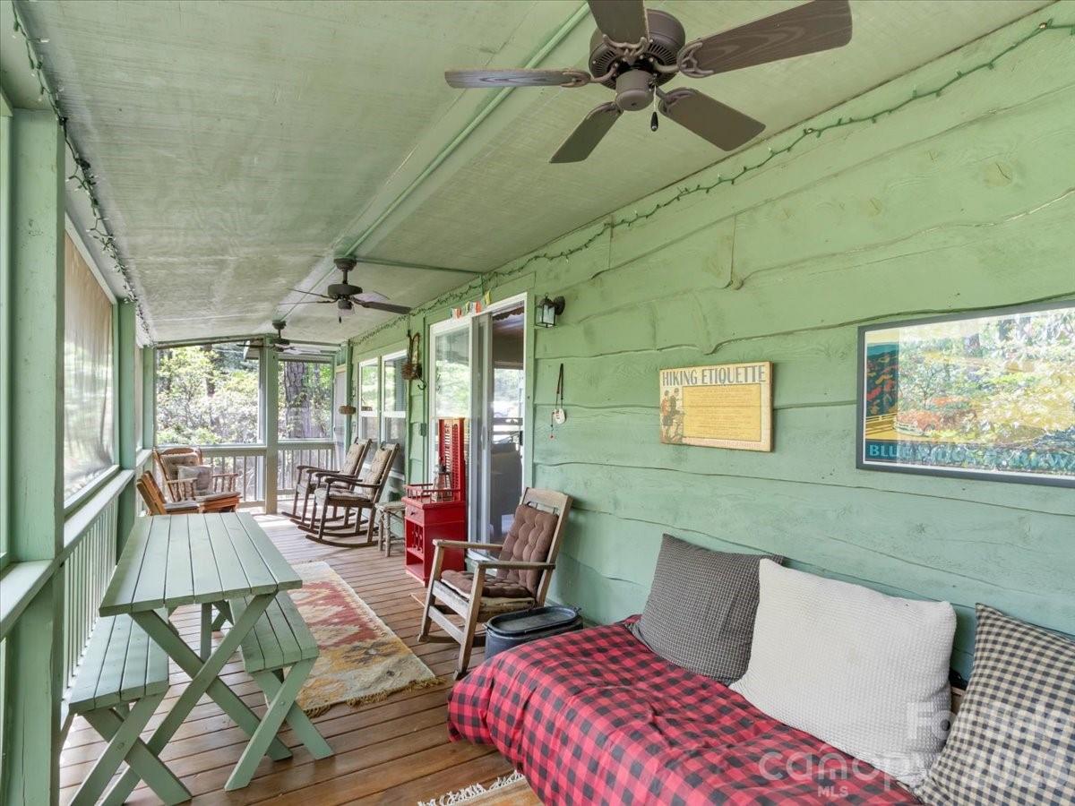 548 Bear Cub Drive Spruce Pine NC 28777