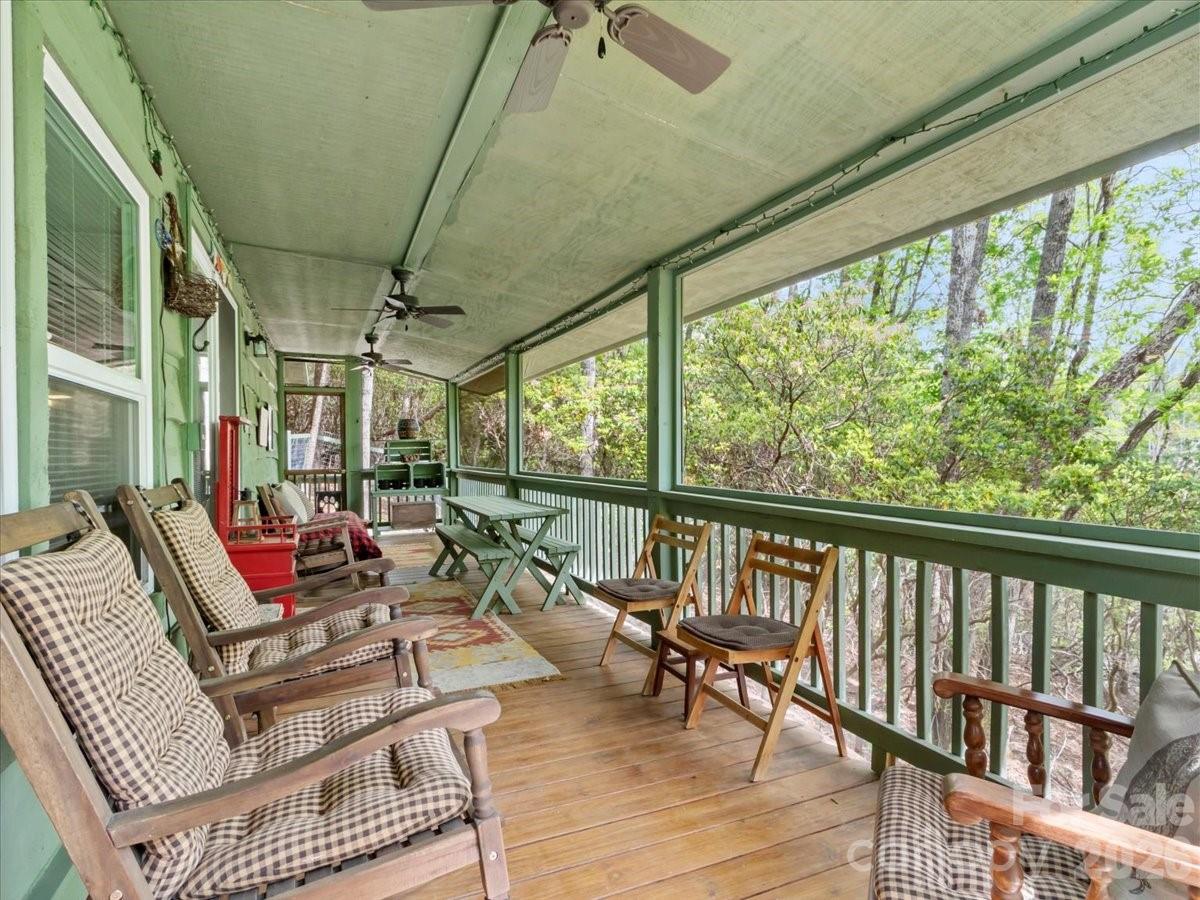 548 Bear Cub Drive Spruce Pine NC 28777