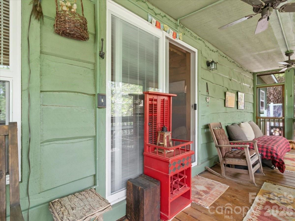 548 Bear Cub Drive Spruce Pine NC 28777