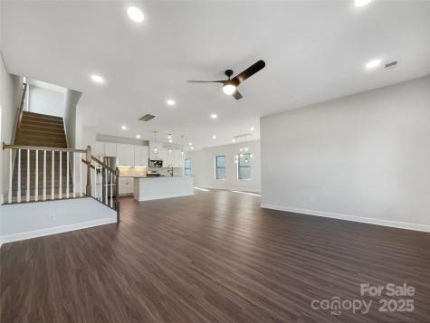 6848 Good News Drive Charlotte NC 28215