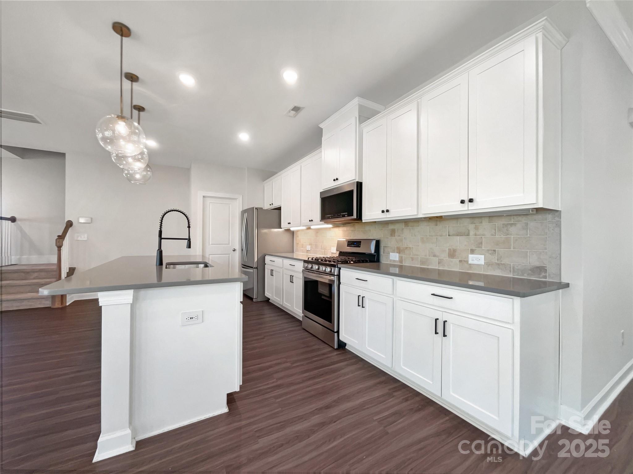 6848 Good News Drive Charlotte NC 28215