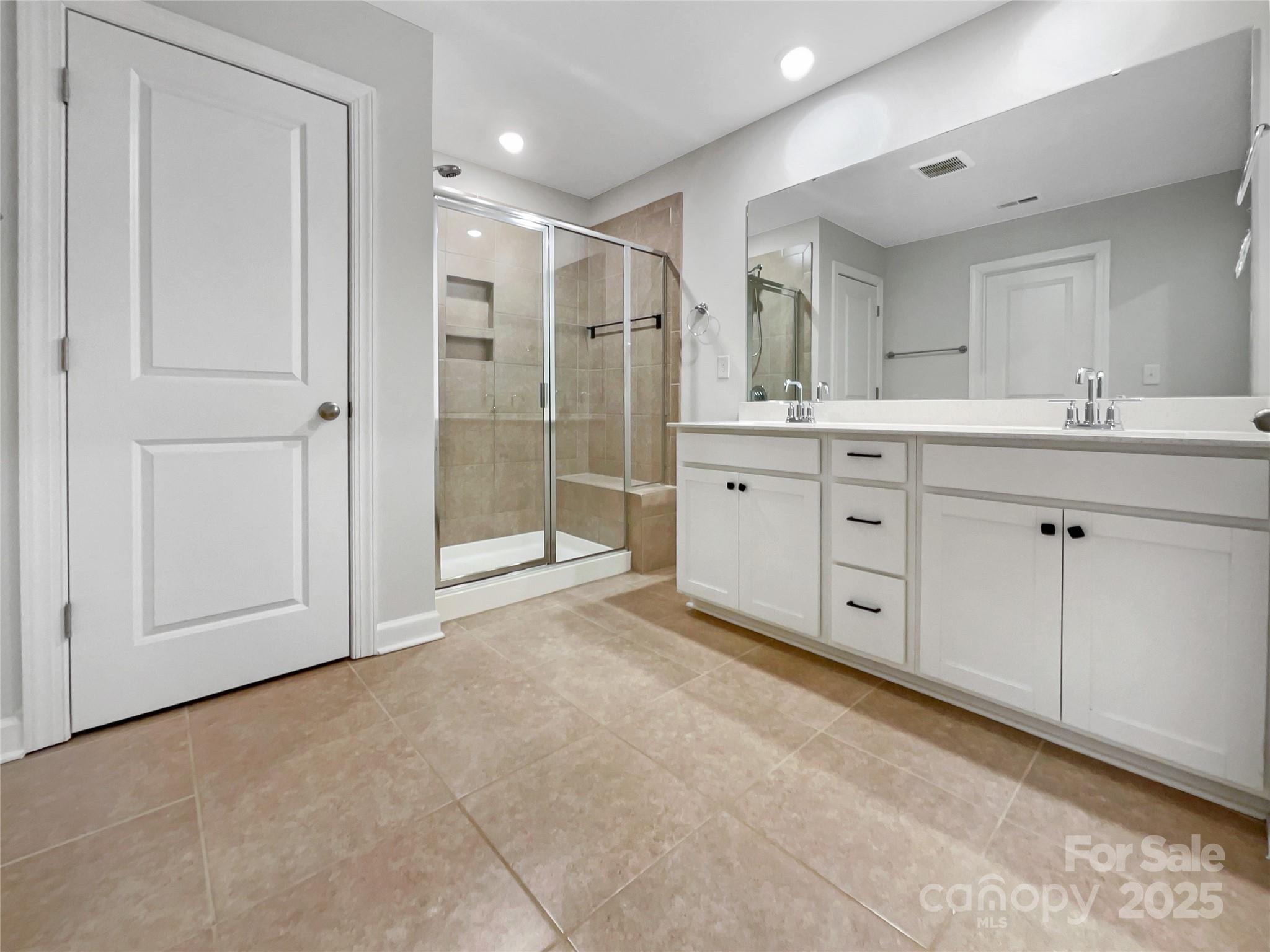 6848 Good News Drive Charlotte NC 28215