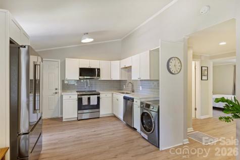 1104 Norris Avenue Charlotte NC 28206