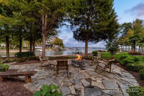 18316 Mainsail Pointe Drive Cornelius NC 28031